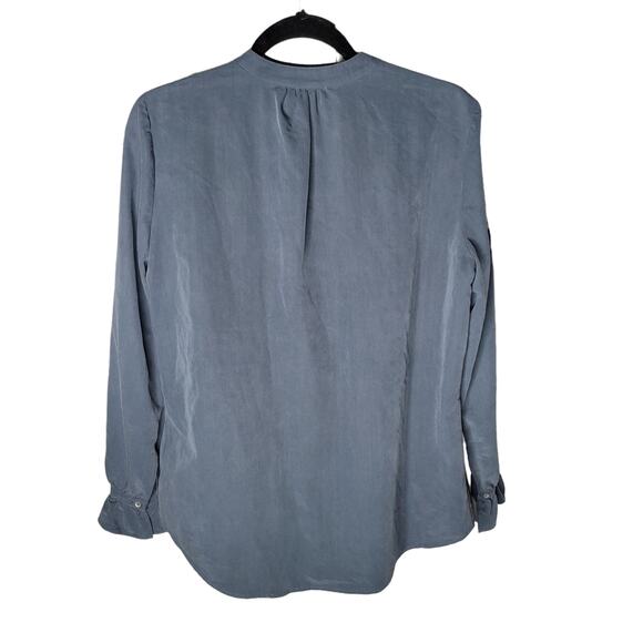 Cremieux Blue Gray Long Sleeve Button Up Woven Rayon Ruffle Cuff Blouse M - Picture 4 of 7